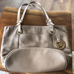 Michael Kors Tote Pocketbook